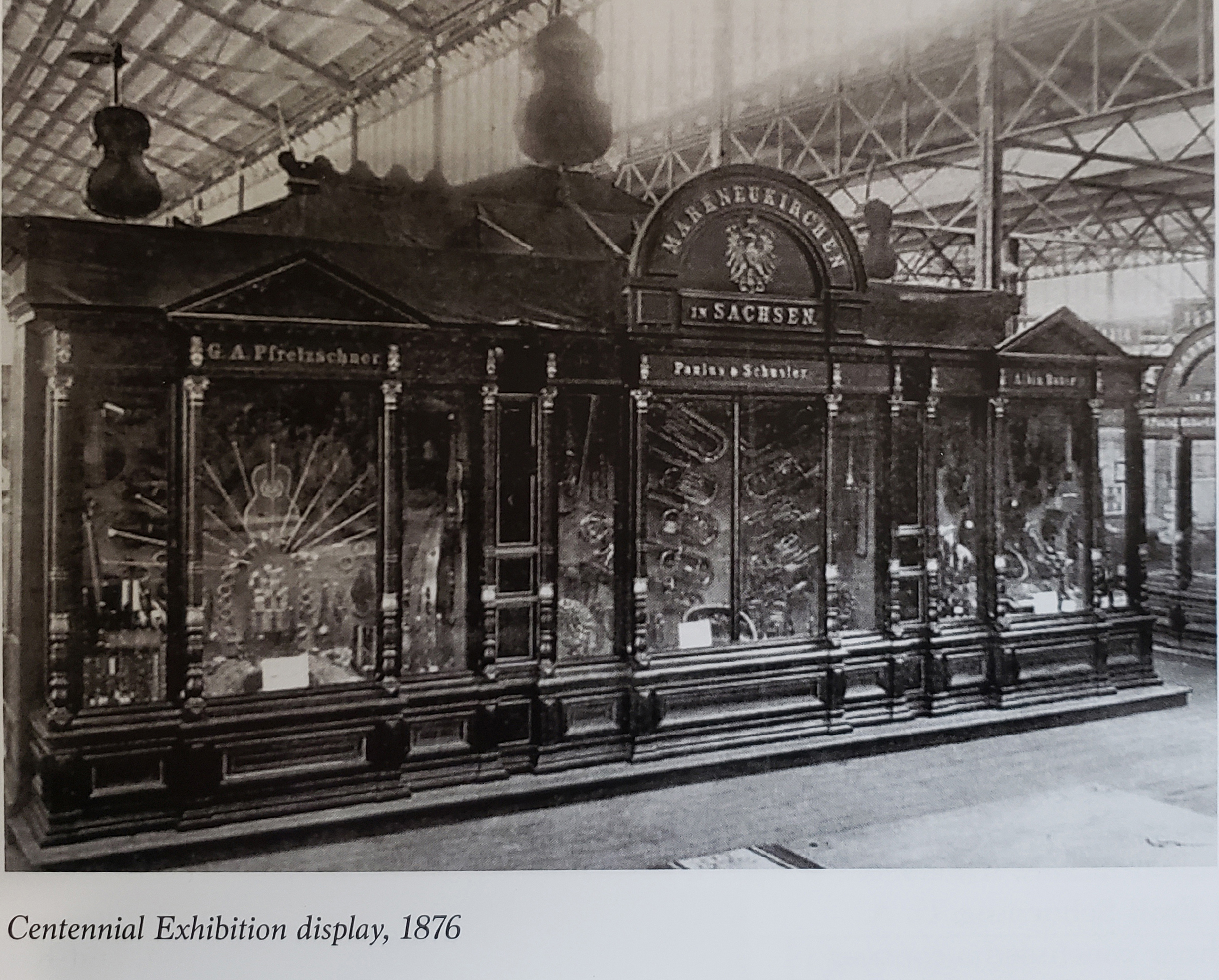 G A Pfretzschner Sterling Viola Bow Markneukirchen circa 1930-1940 SKU# 72085 VA Bow Exposition